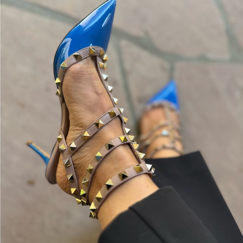 Valentino Rockstud Caged Pumps 65mm. 
Kitten Heels with Studded Straps.